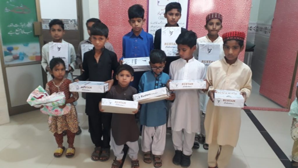 Help children to return school